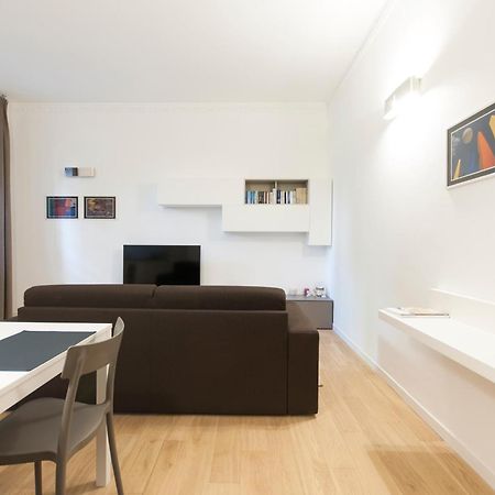 Beautiful Flat In Milano Center Lägenhet Exteriör bild